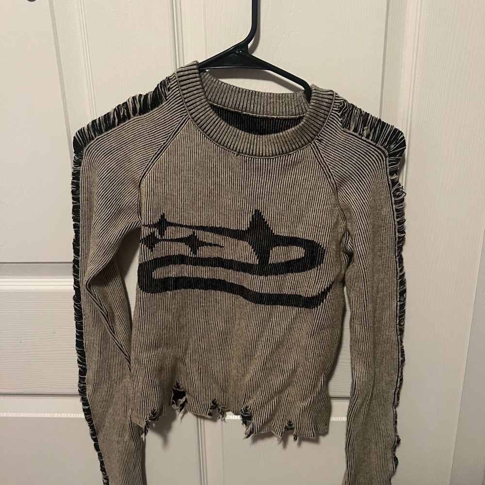 Stylish Black and Tan Sweater